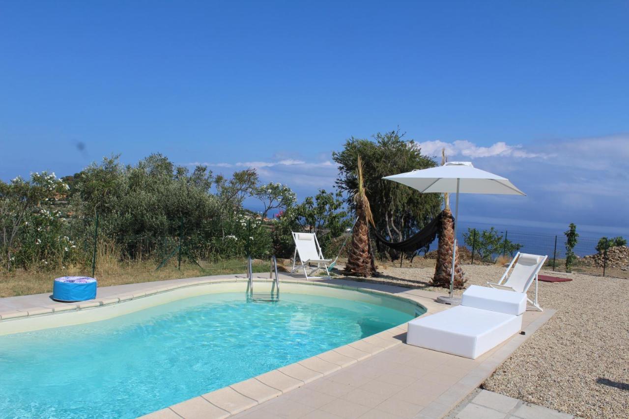 Villa Clicla - Pool, Sea,Hommock Swing And Laziness Imperia Luaran gambar