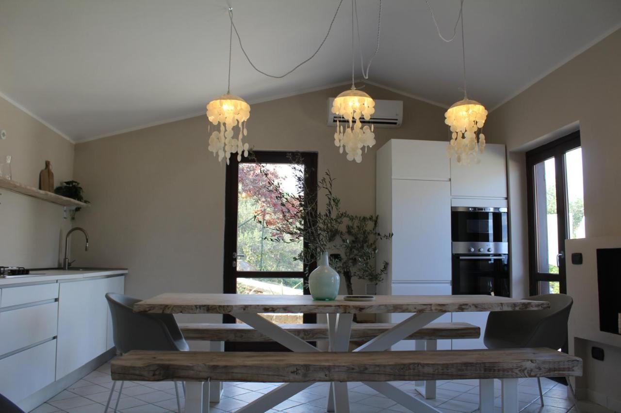 Villa Clicla - Pool, Sea,Hommock Swing And Laziness Imperia Luaran gambar